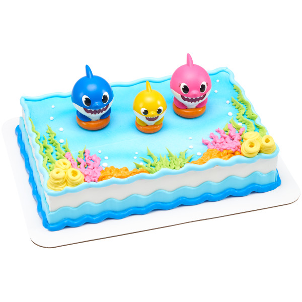 Baby Shark - Family Fun Cake Topper