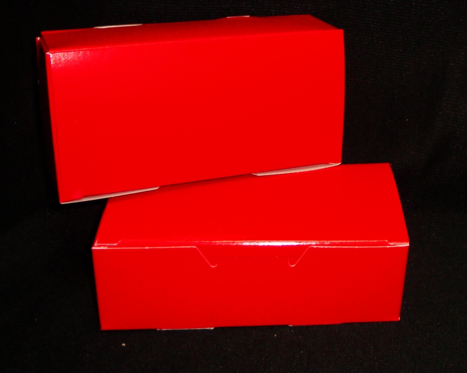 1/2 lb. 1 Piece Candy box: 5 1/2 x 2 3/4 x 1 3/4 in. - Solid Red