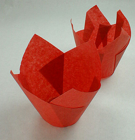 Red Tulip Baking Cup